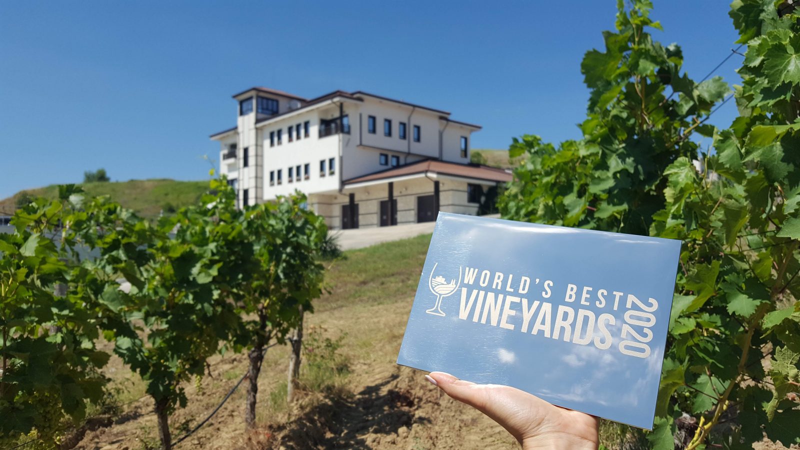 Villa-Melnik-Bulgaria-in-Worlds-Best-Vineyards-2020-1-1600×900